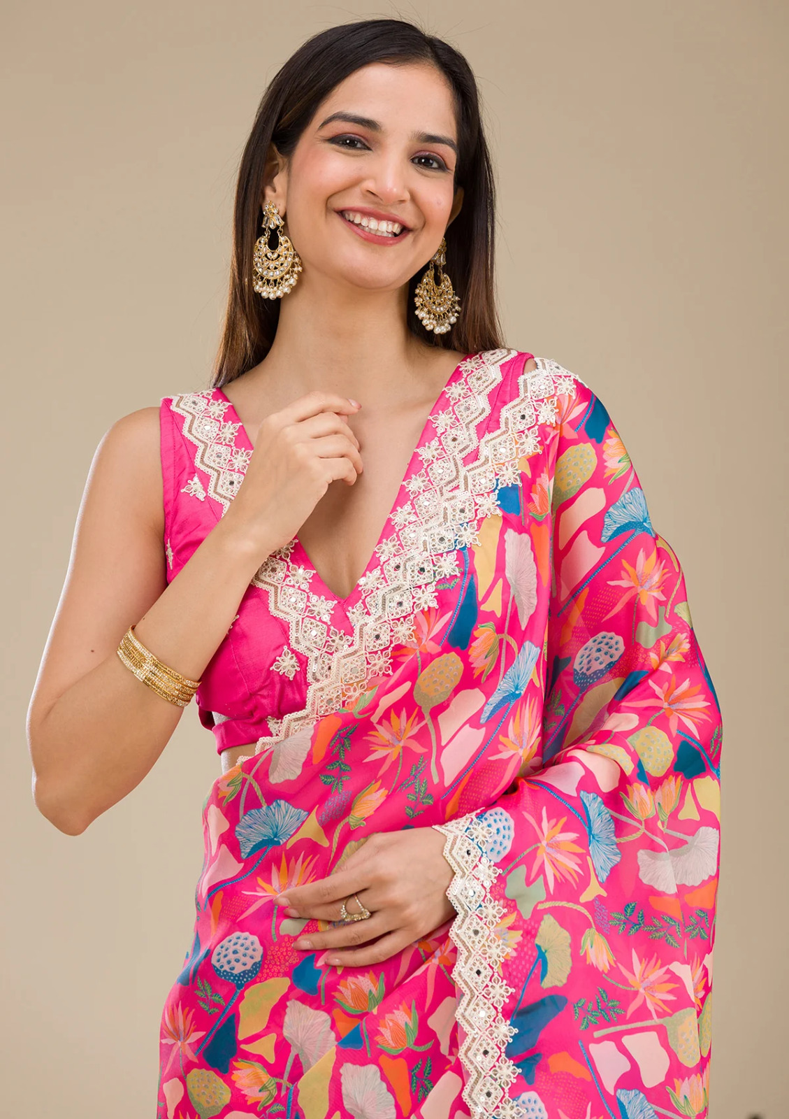 Traditional Red Georgette Saree with Embroidery & Sequins Work – Gujarati Festive Vibe Sanskar, Style & Shringar – All in One Drape